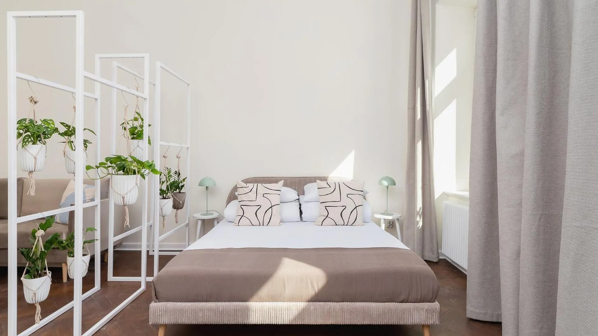 3 Bedroom Apartment - Rejtana 10 Krakow